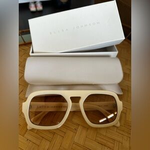 Elisa Johnson Jane Sunglasses